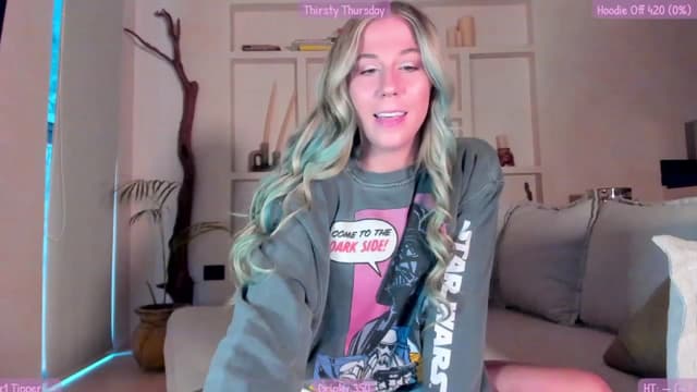 Gallery image thumbnail from Mochi's myfreecams stream on, 08/18/2023, 02:40 image 1 of 20