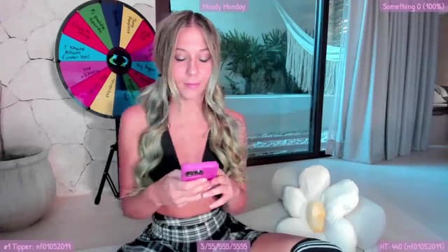 Gallery image thumbnail from Mochi's myfreecams stream on, 09/04/2023, 22:43 image 6 of 20
