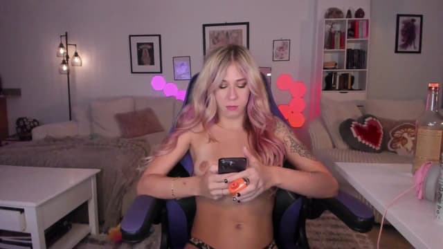 Gallery image thumbnail from Mochi's myfreecams stream on, 07/14/2024, 09:18 image 20 of 20