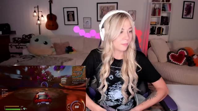 Gallery image thumbnail from Mochi's myfreecams stream on, 08/01/2024, 06:37 image 1 of 20