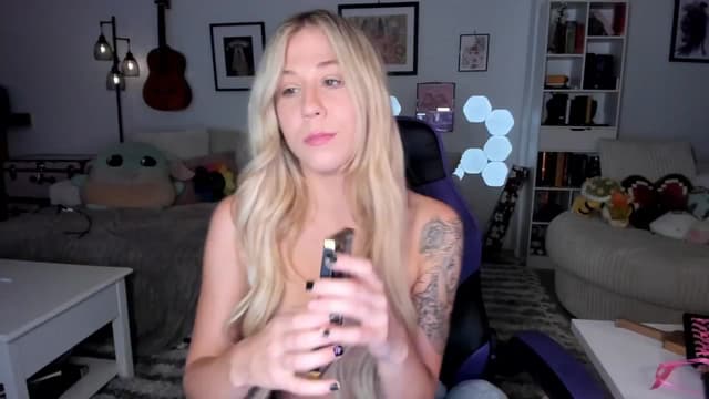 Gallery image thumbnail from Mochi's myfreecams stream on, 08/09/2024, 06:00 image 19 of 20