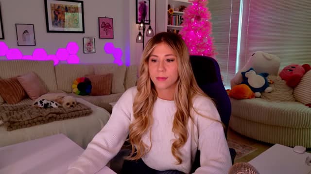 Gallery image thumbnail from Mochi's myfreecams stream on, 12/11/2024, 21:02 image 11 of 20
