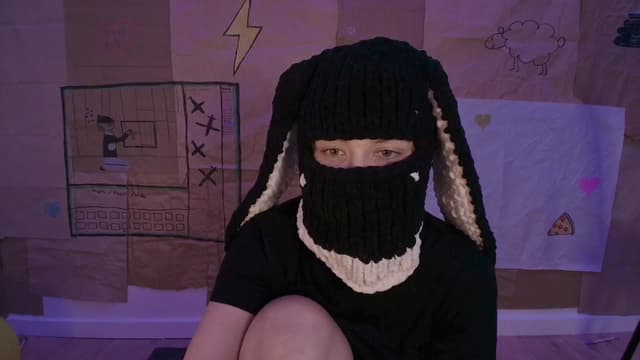 Gallery image thumbnail from Model's myfreecams stream on, 08/21/2025, 06:20 image 10 of 20