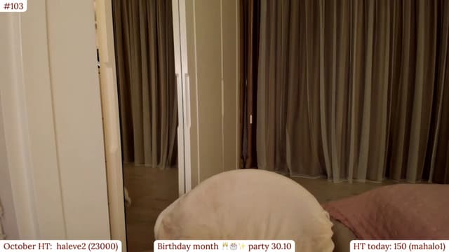 Gallery image thumbnail from Muse_'s myfreecams stream on, 10/29/2025, 19:52 image 18 of 20