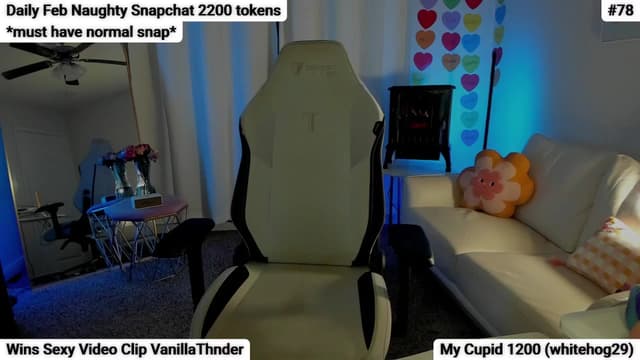 Gallery image thumbnail from Myla_'s myfreecams stream on, 02/26/2026, 21:09 image 17 of 20