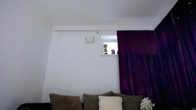 Gallery image thumbnail from NIVEA's myfreecams stream on, 04/25/2026, 16:38 image 16 of 20