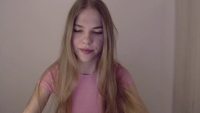Gallery image thumbnail from Nady_'s myfreecams stream on, 06/13/2024, 19:01 image 2 of 20