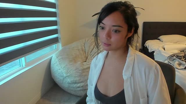 Gallery image thumbnail from Nami_'s myfreecams stream on, 07/28/2023, 03:19 image 9 of 20