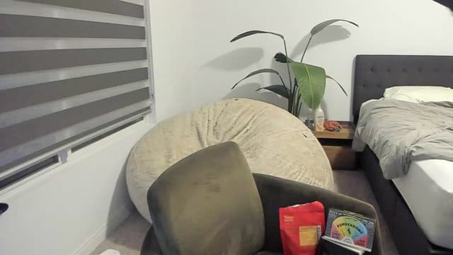 Gallery image thumbnail from Nami_'s myfreecams stream on, 08/05/2023, 05:50 image 8 of 20