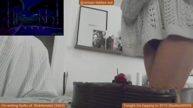 Gallery image thumbnail from Nami_'s myfreecams stream on, 07/06/2025, 06:29 image 10 of 20