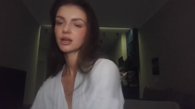 Gallery image thumbnail from Nerdi's myfreecams stream on, 07/08/2025, 23:36 image 5 of 20