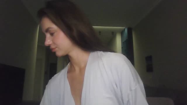 Gallery image thumbnail from Nerdi's myfreecams stream on, 07/08/2025, 23:36 image 20 of 20