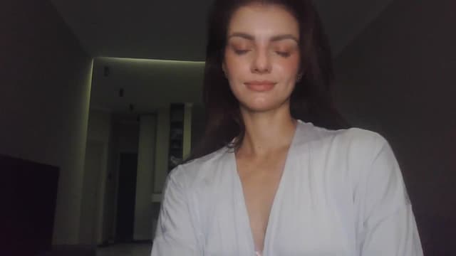 Gallery image thumbnail from Nerdi's myfreecams stream on, 07/09/2025, 01:42 image 8 of 20