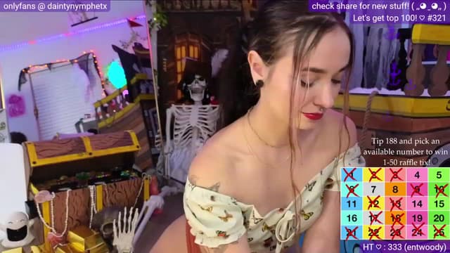Gallery image thumbnail from Nym_x's myfreecams stream on, 10/19/2023, 04:04 image 2 of 20