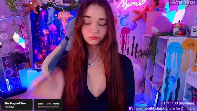 Gallery image thumbnail from Nym_x's myfreecams stream on, 07/16/2025, 04:06 image 16 of 20