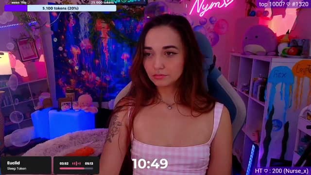 Gallery image thumbnail from Nym_x's myfreecams stream on, 08/18/2025, 03:45 image 19 of 20