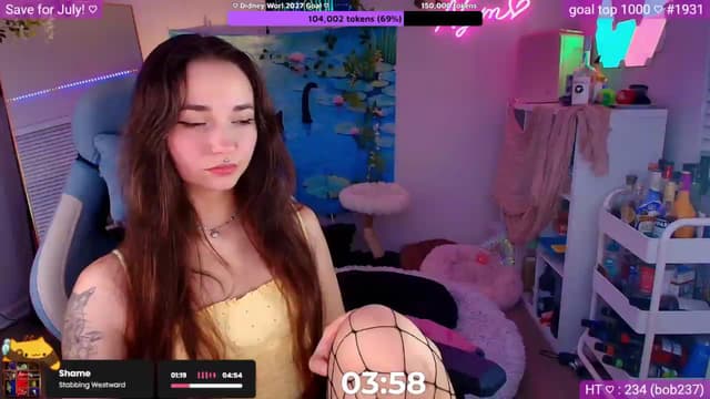 Gallery image thumbnail from Nym_x's myfreecams stream on, 06/06/2026, 02:04 image 12 of 20