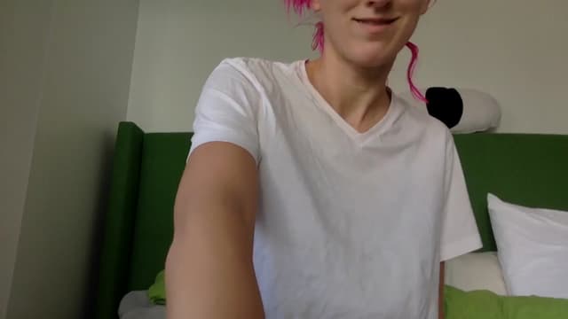 Gallery image thumbnail from Omilk's myfreecams stream on, 02/02/2025, 18:17 image 7 of 20