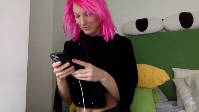 Gallery image thumbnail from Omilk's myfreecams stream on, 02/13/2025, 20:04 image 10 of 20