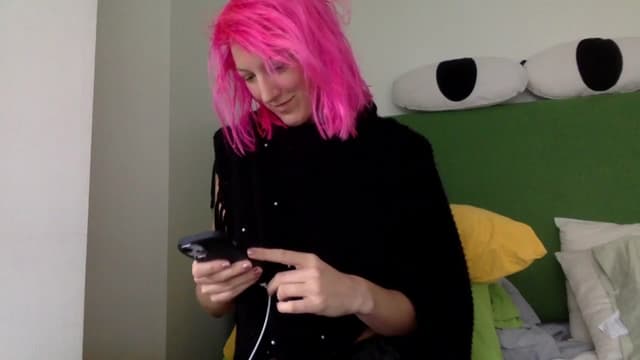 Gallery image thumbnail from Omilk's myfreecams stream on, 02/13/2025, 20:04 image 11 of 20
