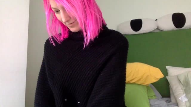 Gallery image thumbnail from Omilk's myfreecams stream on, 02/13/2025, 20:04 image 3 of 20
