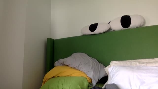 Gallery image thumbnail from Omilk's myfreecams stream on, 02/16/2025, 19:28 image 18 of 20