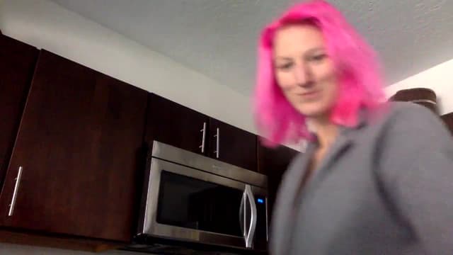 Gallery image thumbnail from Omilk's myfreecams stream on, 02/16/2025, 19:28 image 10 of 20