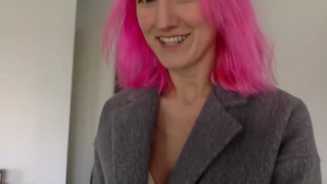 Gallery image thumbnail from Omilk's myfreecams stream on, 02/16/2025, 19:28 image 11 of 20