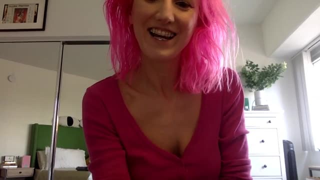 Gallery image thumbnail from Omilk's myfreecams stream on, 02/18/2025, 19:50 image 17 of 20