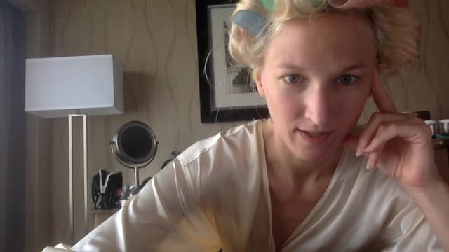Gallery image thumbnail from Omilk's myfreecams stream on, 09/28/2025, 01:06 image 5 of 20