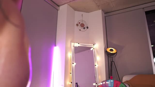 Gallery image thumbnail from Paige's myfreecams stream on, 12/17/2022, 05:20 image 12 of 20