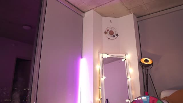 Gallery image thumbnail from Paige's myfreecams stream on, 12/17/2022, 05:20 image 2 of 20