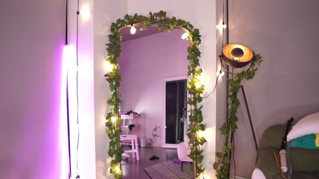 Gallery image thumbnail from Paige's myfreecams stream on, 01/31/2023, 02:28 image 13 of 20