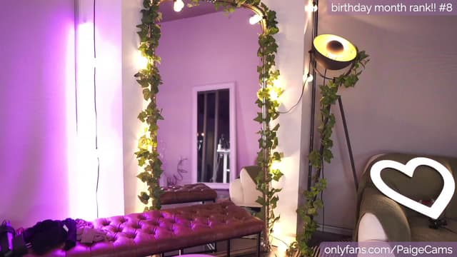 Gallery image thumbnail from Paige's myfreecams stream on, 02/07/2023, 07:20 image 4 of 20