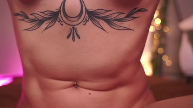Gallery image thumbnail from Paige's myfreecams stream on, 05/06/2023, 03:41 image 6 of 20