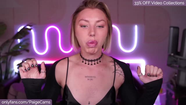Gallery image thumbnail from Paige's myfreecams stream on, 08/17/2023, 03:59 image 6 of 20