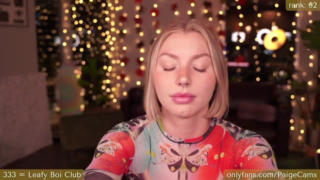 Gallery image thumbnail from Paige's myfreecams stream on, 11/17/2023, 04:48 image 20 of 20