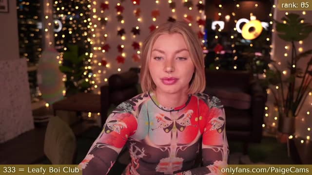 Gallery image thumbnail from Paige's myfreecams stream on, 11/17/2023, 04:48 image 5 of 20
