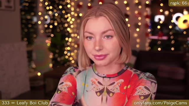 Gallery image thumbnail from Paige's myfreecams stream on, 11/17/2023, 04:48 image 2 of 20