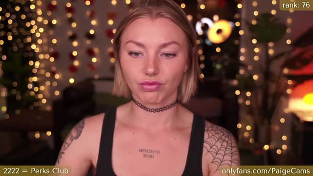 Gallery image thumbnail from Paige's myfreecams stream on, 11/23/2023, 02:34 image 17 of 20