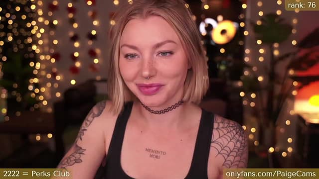 Gallery image thumbnail from Paige's myfreecams stream on, 11/23/2023, 02:34 image 5 of 20