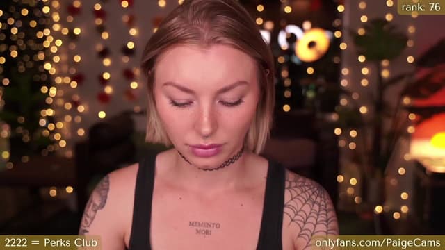 Gallery image thumbnail from Paige's myfreecams stream on, 11/23/2023, 02:34 image 14 of 20