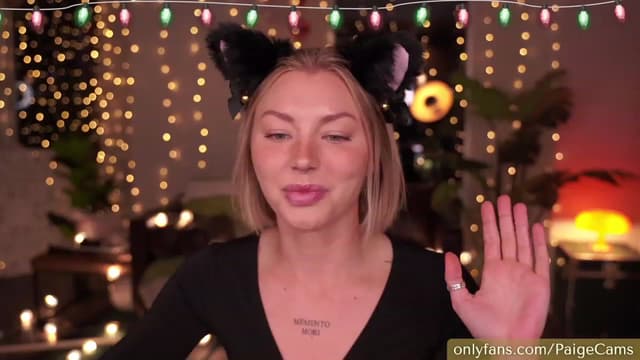 Gallery image thumbnail from Paige's myfreecams stream on, 12/10/2023, 04:09 image 13 of 20