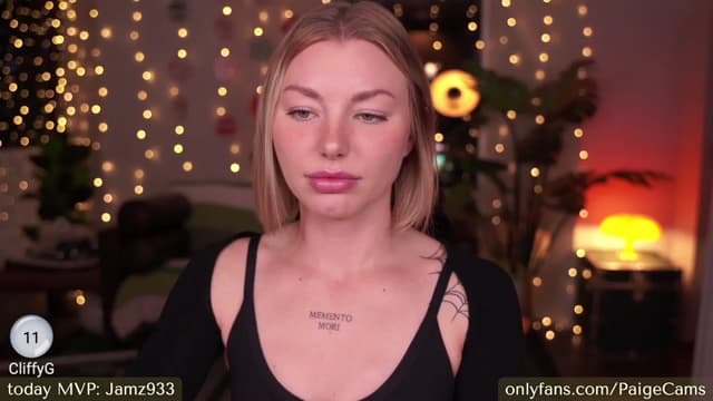 Gallery image thumbnail from Paige's myfreecams stream on, 12/30/2023, 02:59 image 12 of 20