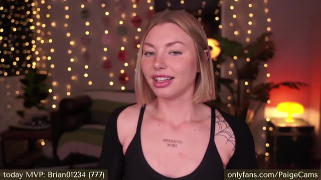 Gallery image thumbnail from Paige's myfreecams stream on, 12/30/2023, 02:59 image 18 of 20