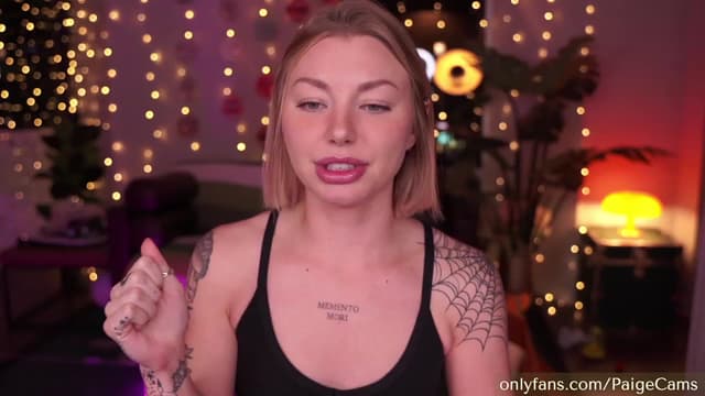 Gallery image thumbnail from Paige's myfreecams stream on, 12/30/2023, 05:38 image 14 of 20