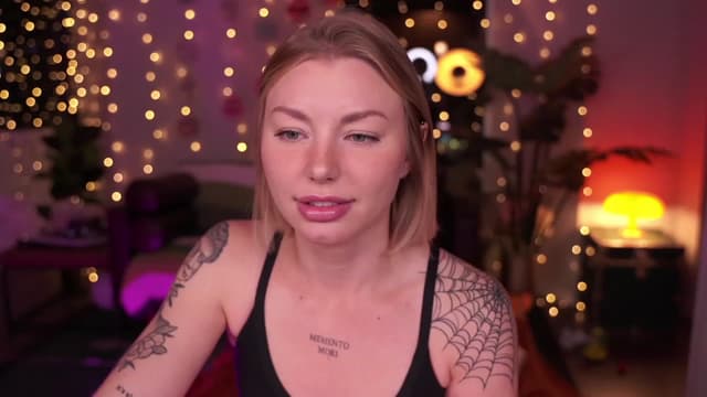 Gallery image thumbnail from Paige's myfreecams stream on, 12/30/2023, 05:38 image 16 of 20