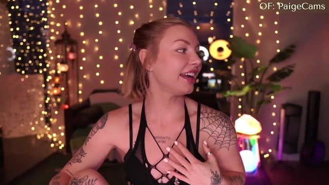 Gallery image thumbnail from Paige's myfreecams stream on, 01/27/2024, 01:01 image 13 of 20