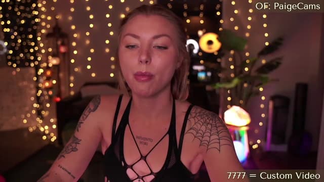 Gallery image thumbnail from Paige's myfreecams stream on, 01/27/2024, 02:43 image 14 of 20