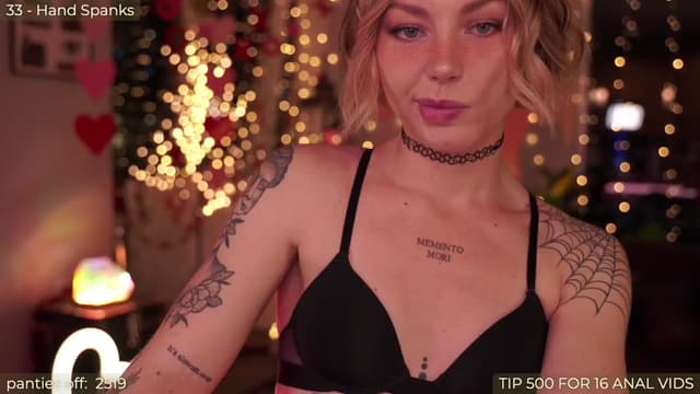 Gallery image thumbnail from Paige's myfreecams stream on, 02/19/2024, 06:28 image 15 of 20